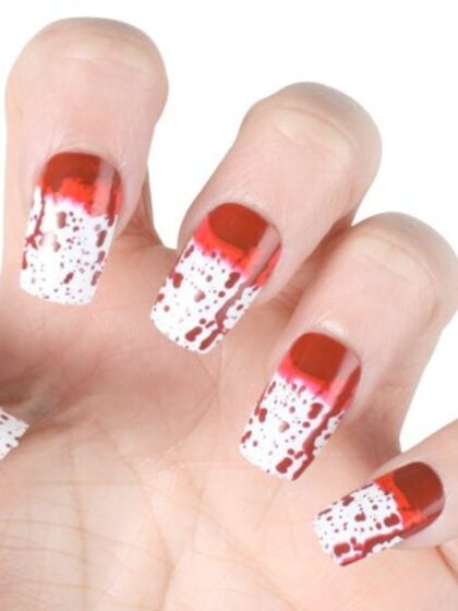 Bloody Fake Nails - stick on