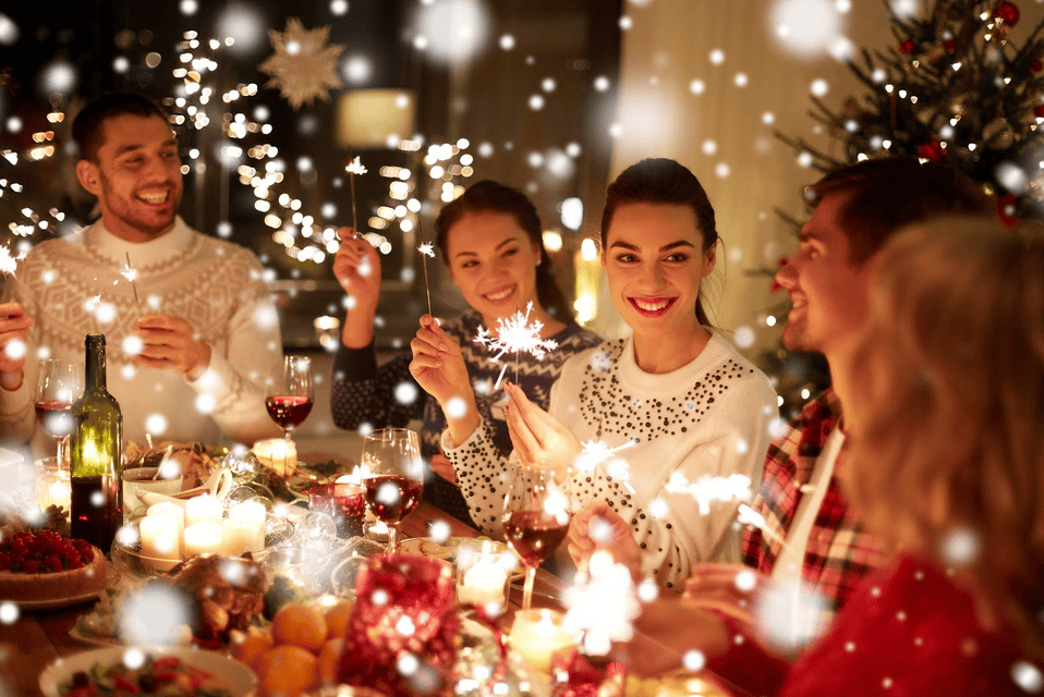 how to host a Christmas in July Party