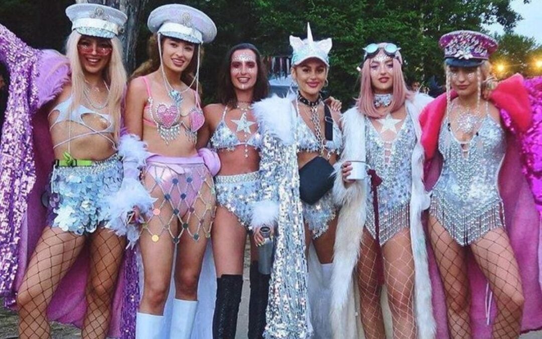 Hottest Festival Costumes of 2025: What's Trending? - Creative Costumes Hottest Festival Costumes of 2025: What's Trending? - Creative Costumes
